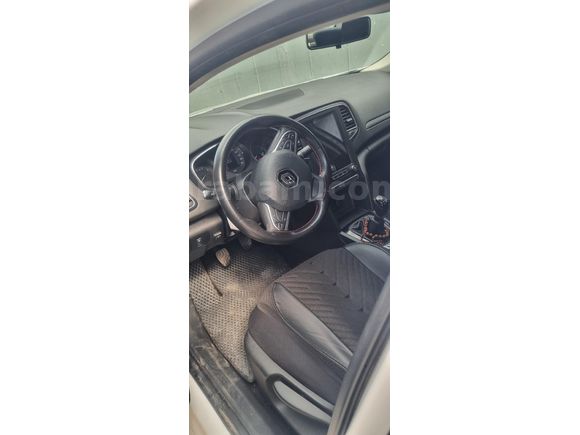 Sahibinden Renault Megane 1.6 Joy 2019 Model