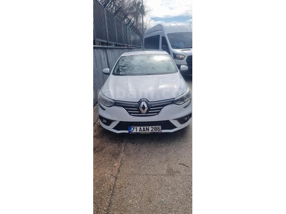 Sahibinden Renault Megane 1.6 Joy 2019 Model