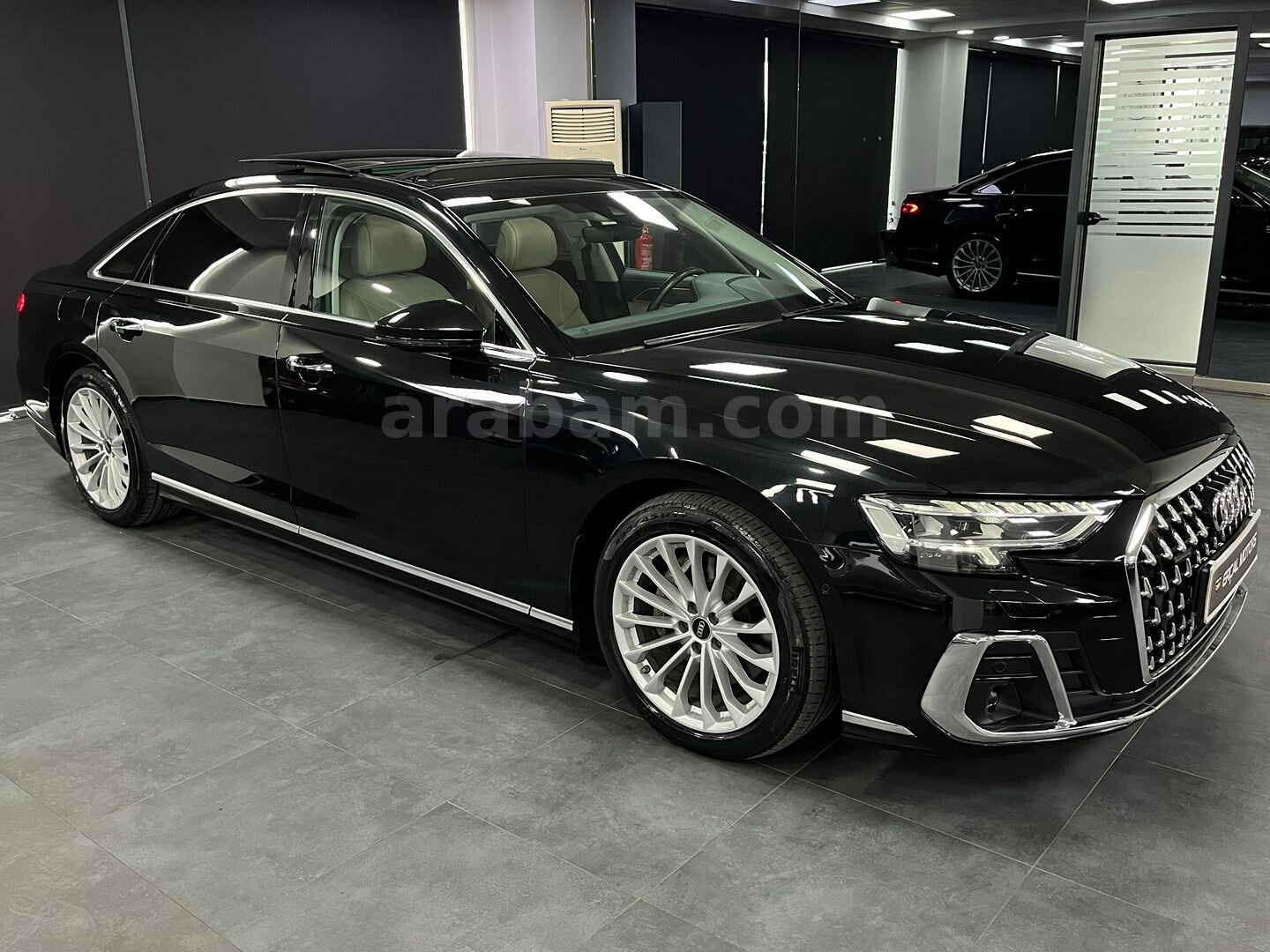 Galeriden Audi A8 50 TDI Quattro Long 2022 Model İstanbul 49.561 km Siyah 1