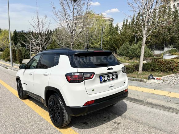Sahibinden Jeep Compass 1.5 Hybrid S Limited 2023 Model 