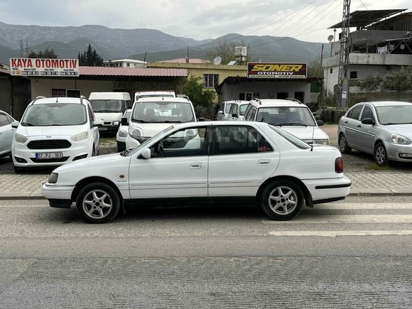 Galeriden Hyundai Elantra 1.6 GLS 1993 Model Gaziantep