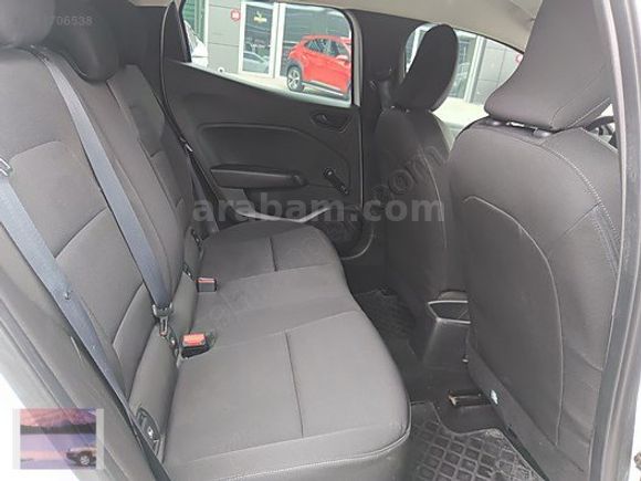 2023 MODEL HATASIZ BOYASIZ 30000 KM'DE OTOMATİK VİTES ARAYANLARA