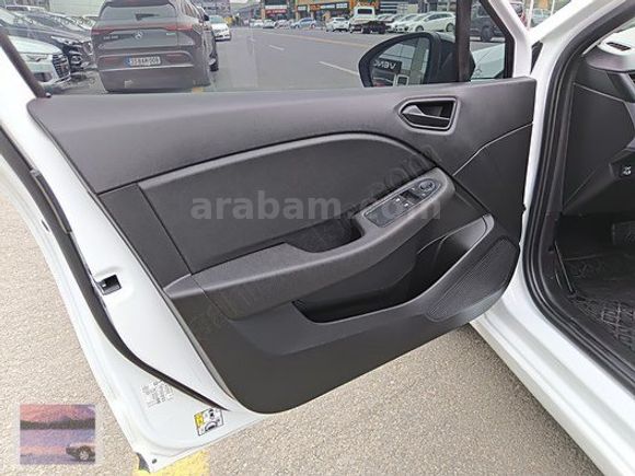 2023 MODEL HATASIZ BOYASIZ 30000 KM'DE OTOMATİK VİTES ARAYANLARA