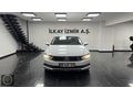 VOLKSWAGEN PASSAT 1.6 TDI BLUEMOTİON COMFORTLİNE OTOMATİK