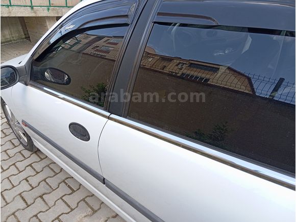 Sahibinden Renault Laguna 2.0 RXE 1997 Model