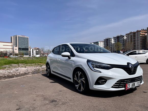 Sahibinden Renault Clio 1.0 SCe Joy 2020 Model 
