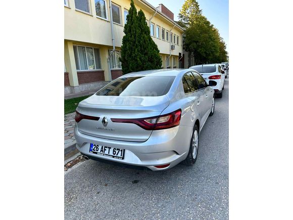 Sahibinden Renault Megane 1.3 TCe Joy 2019 Model 