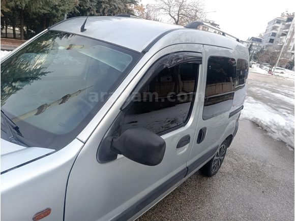 Sahibinden Renault Kangoo Multix 1.5 dCi Authentique 2005 Model