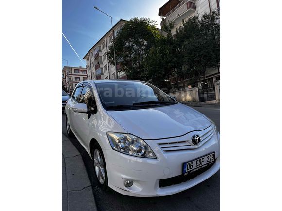 Sahibinden Toyota Auris 1.6 Elegant 2012 Model 