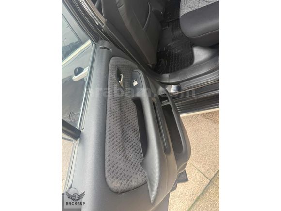 BNC GRUP AUTO HONDA CR-V 2.0 İ VTEC ES ORİJİNAL