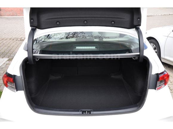 BİLENLER OTO'DAN 2019 COROLLA TEMİZ DÜŞÜK KM'Lİ YAKIT CİMRİSİ