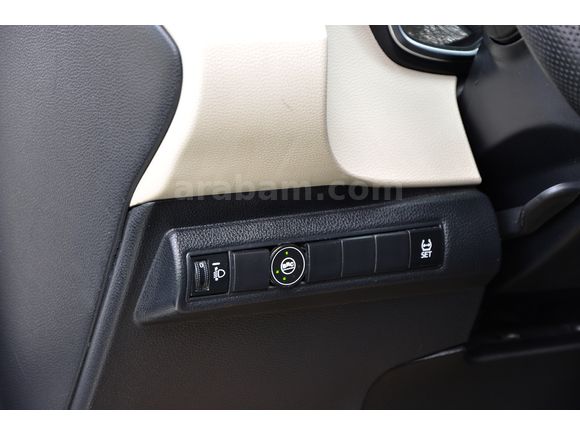BİLENLER OTO'DAN 2019 COROLLA TEMİZ DÜŞÜK KM'Lİ YAKIT CİMRİSİ