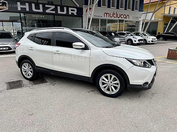 2015 KAŞKAYİ 1.5DCİ TEKNA SKYPACK CAMTAVANLI 172000km DE