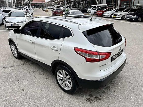 2015 KAŞKAYİ 1.5DCİ TEKNA SKYPACK CAMTAVANLI 172000km DE