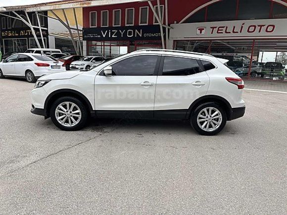 2015 KAŞKAYİ 1.5DCİ TEKNA SKYPACK CAMTAVANLI 172000km DE