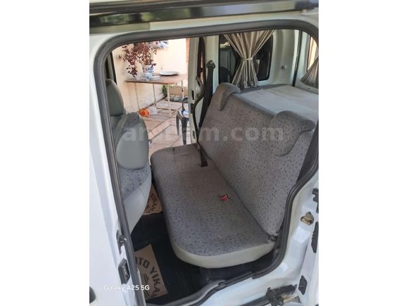 Sahibinden Renault Kangoo 1.5 dCi Authentique 2005 Model  295.600 km Beyaz