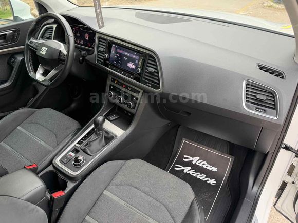 BOYASIZ 2023 MODEL SEAT ATECA 1.5 EcoTSI XPERİENCE DSG