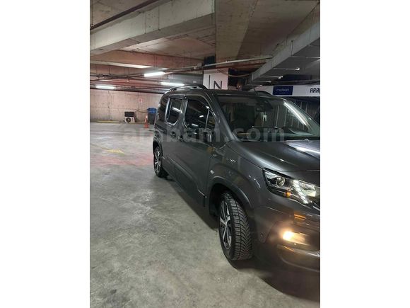 Sahibinden Peugeot Rifter 1.5 BlueHDI GT 2023 Model Kocaeli