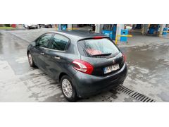 Sahibinden Peugeot 208 1.4 HDi Access 2013 Model İstanbul 143bin km Füme