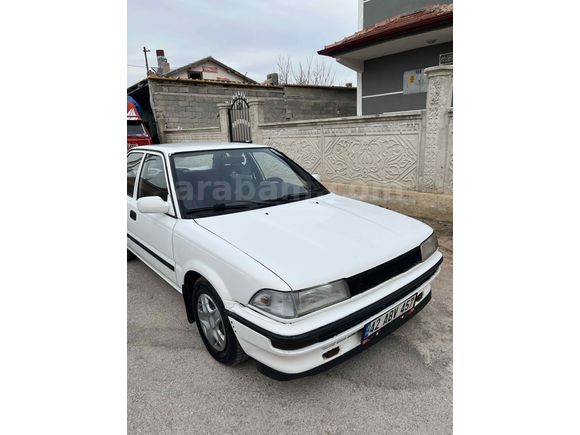 Sahibinden Toyota Corolla 1.6 XL 1990 Model 