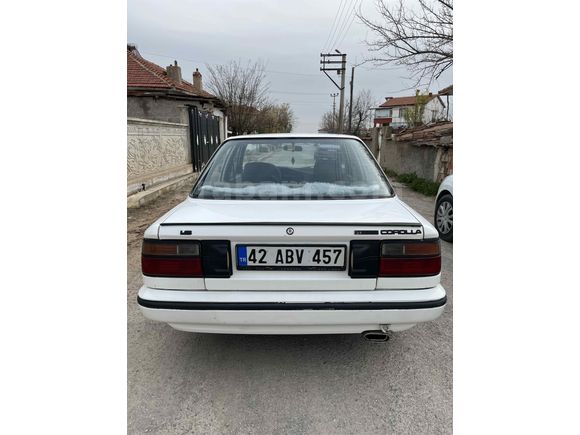 Sahibinden Toyota Corolla 1.6 XL 1990 Model 