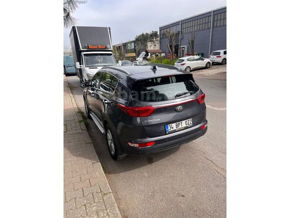 ALBAYRAK OTO'DAN DÜŞÜK KM 'Lİ 2018 MODEL KİA SPORTAGE