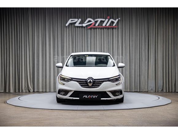 2018 RENAULT MEGANE 1.2 TCE ICON