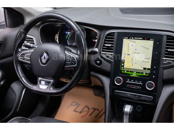 2018 RENAULT MEGANE 1.2 TCE ICON