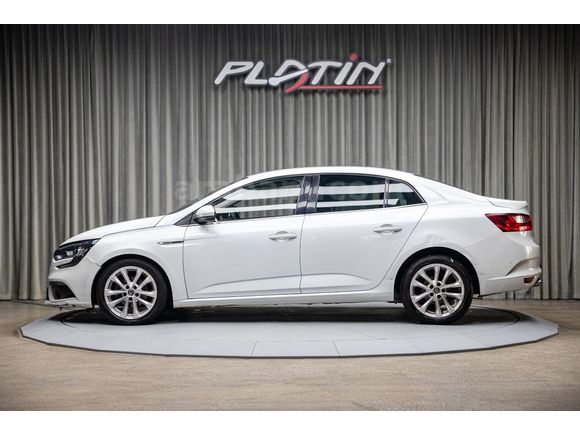 2018 RENAULT MEGANE 1.2 TCE ICON