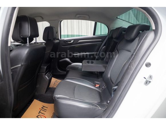2018 RENAULT MEGANE 1.2 TCE ICON
