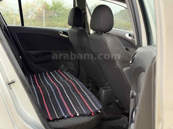 ÖZCAN AUTO’DAN Opel Corsa 1.3 CDTI 0-12 AY TAKSİT 