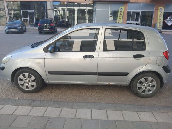Sahibinden Hyundai Getz 1.4 DOHC Start 2010 Model Sivas Gri