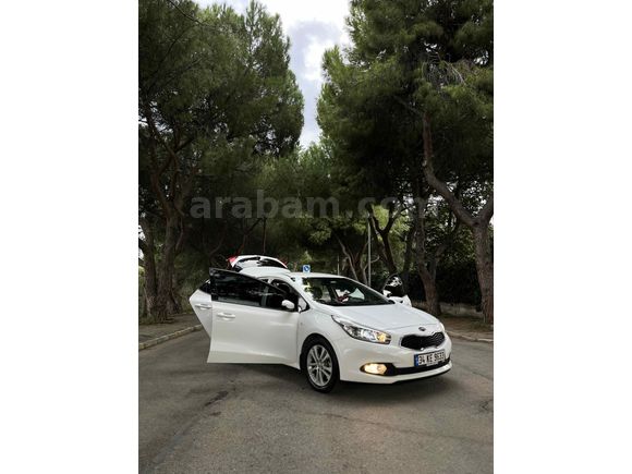 Sahibinden Kia Ceed 1.6 CRDi Comfort 2015 Model 