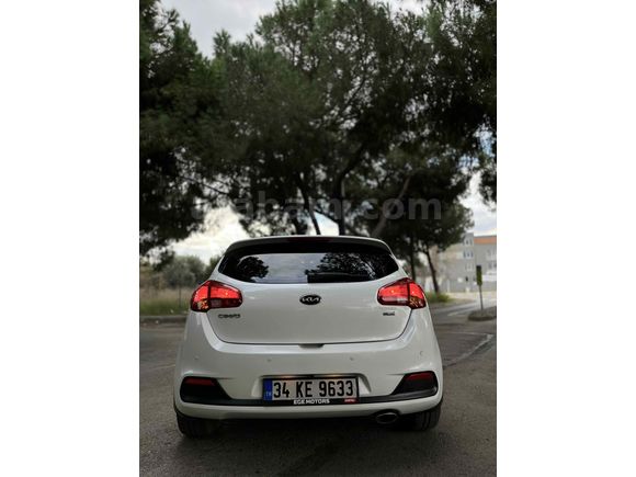 Sahibinden Kia Ceed 1.6 CRDi Comfort 2015 Model 