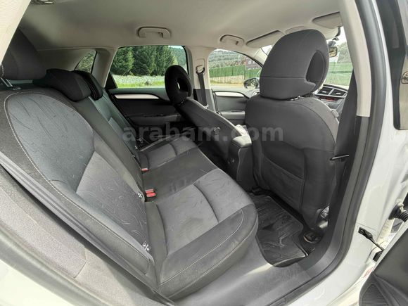 Sahibinden Citroen C4 1.6 e-HDi Confort 2011 Model 