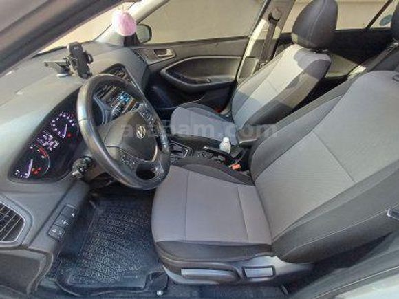Sahibinden Hyundai i20 1.4 MPI Style 2017 Model