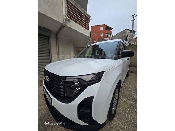 Sahibinden Ford Tourneo Courier 1.5 EcoBlue Trend 2024 Model
