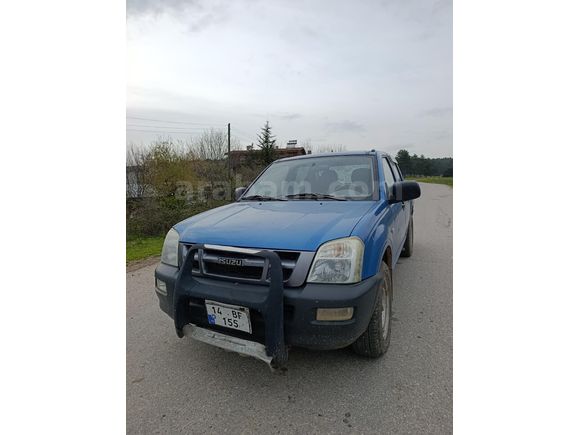 Sahibinden Isuzu D-Max 2.5 TD 4x2 2005 Model