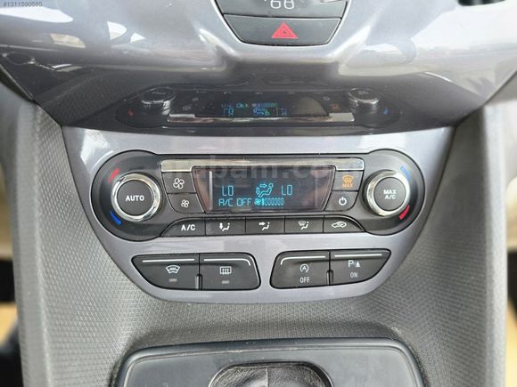 HATASIZ BOYASIZ OTOMATİK VİTES FORD TOURNEO CONNECT 1.5 TİTANYUM