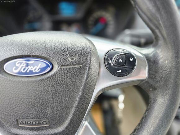 HATASIZ BOYASIZ OTOMATİK VİTES FORD TOURNEO CONNECT 1.5 TİTANYUM