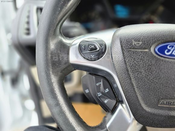 HATASIZ BOYASIZ OTOMATİK VİTES FORD TOURNEO CONNECT 1.5 TİTANYUM