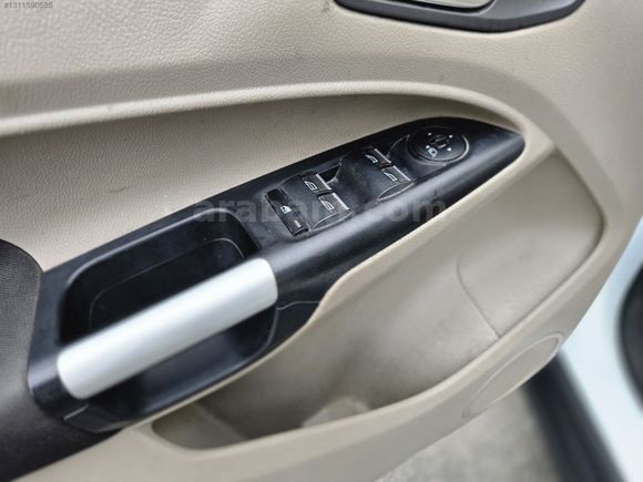 HATASIZ BOYASIZ OTOMATİK VİTES FORD TOURNEO CONNECT 1.5 TİTANYUM