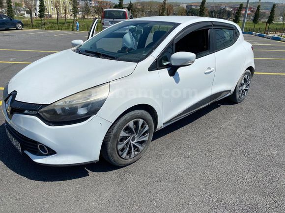 Sahibinden Renault Clio 1.2 Joy 2013 Model