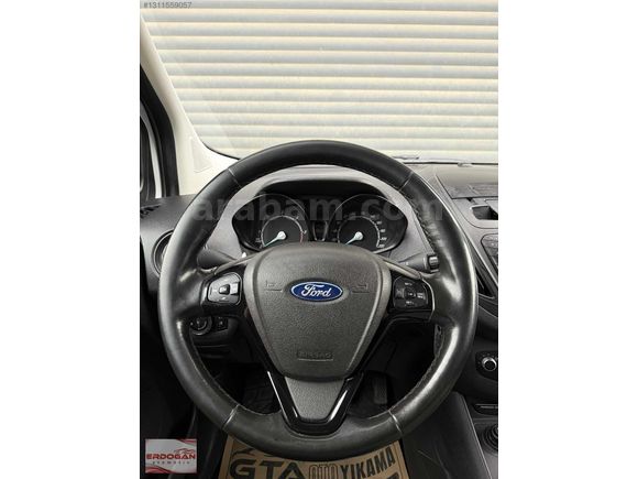 Otomobil Ruhsatlı 2018 Model Courier 150 Bin Km