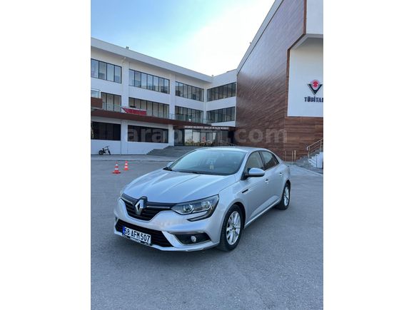Sahibinden Renault Megane 1.5 dCi Touch 2018 Model  191.000 km