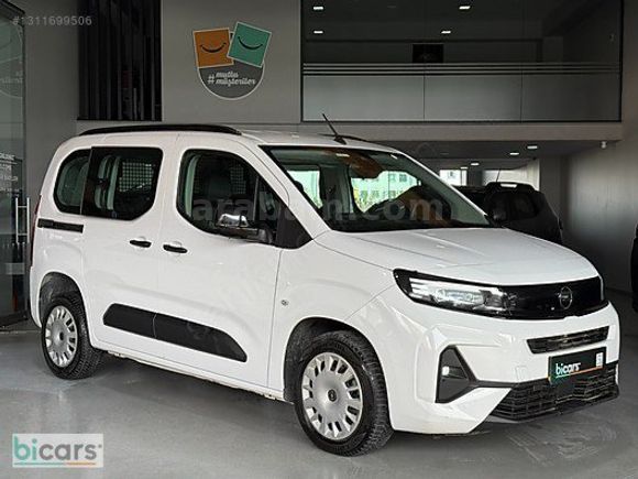 2025 I OPEL COMBO 1.5D ESSENTİAL MT 130 HP HATASIZ