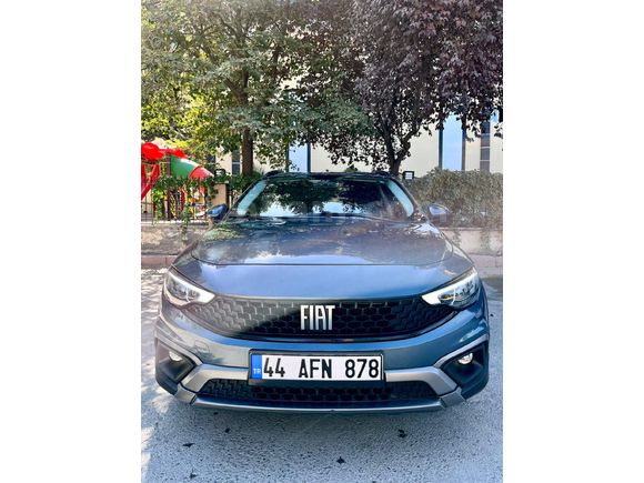 Sahibinden Fiat Egea Cross 1.4 Fire Urban 2021 Model  13.000 km Mavi (metalik)