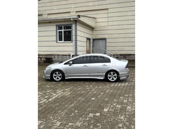 Sahibinden Honda Civic 1.6i VTEC Elegance 2007 Model