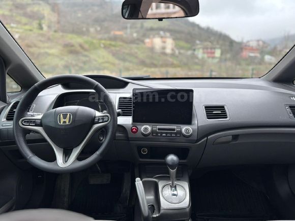 Sahibinden Honda Civic 1.6i VTEC Elegance 2007 Model