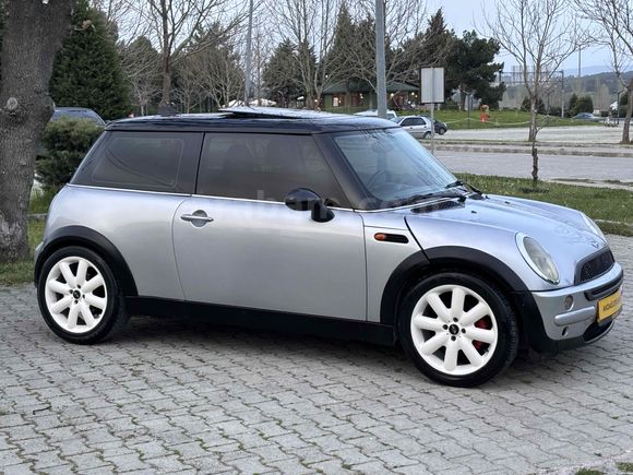 2002 MODEL//SANRUFLU//186 BİN KMDE